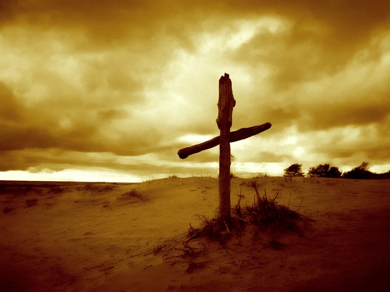 A Cruz vitoriosa, porta da Ressurreio de Jesus 